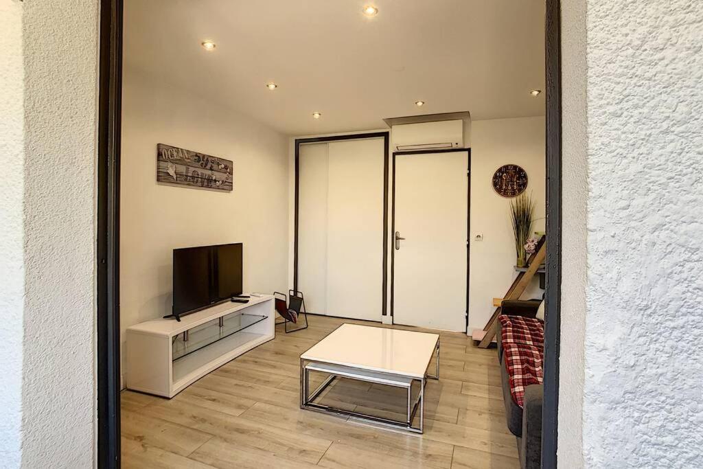 Appartement Renove 4 Personnes Saint Cyprien Port Экстерьер фото