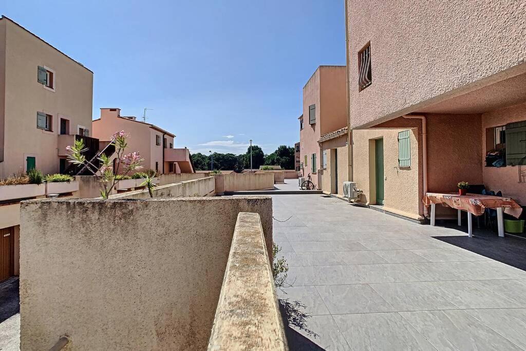 Appartement Renove 4 Personnes Saint Cyprien Port Экстерьер фото